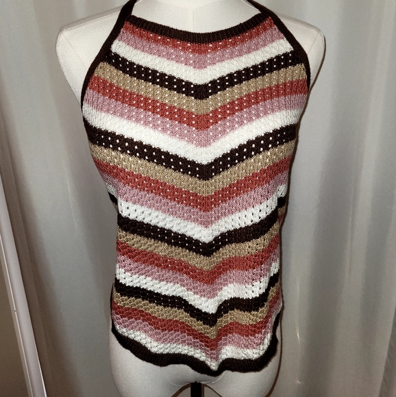 Halter top - Picture 9 of 10